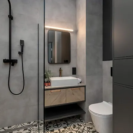 Designerski Z Balkonem I Parkingiem, Blisko Centrum By Renters Premium *