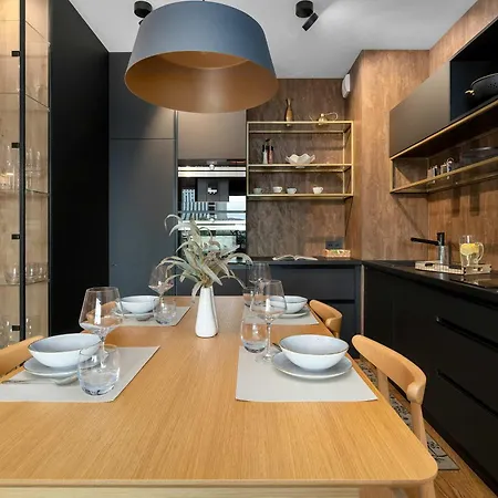 Appartement Designerski Z Balkonem I Parkingiem, Blisko Centrum By Renters Premium